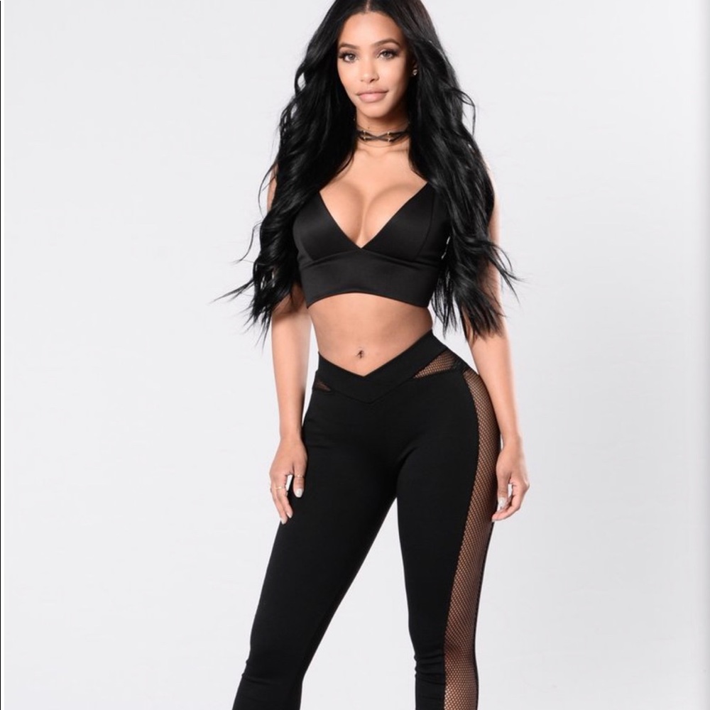 Fashion nova mesh yoga pants